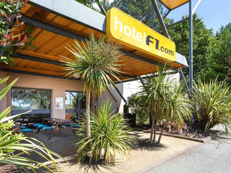 Hotelf1 Lorient Caudan Exterior photo